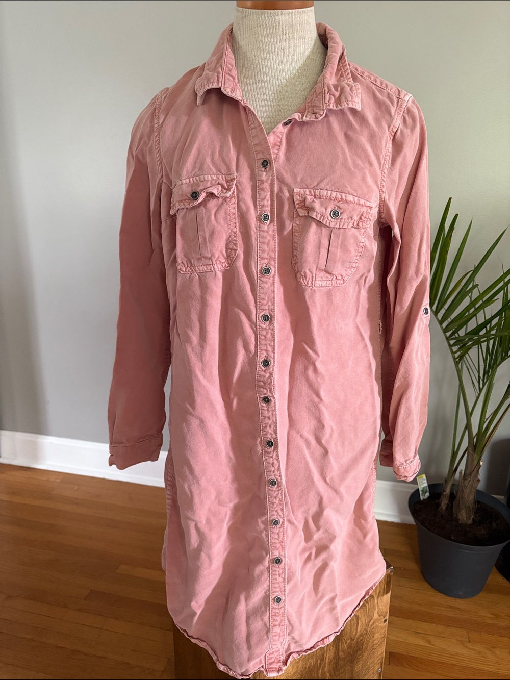 Parasuco Dusty Pink Long Button-Front Trench Shirt